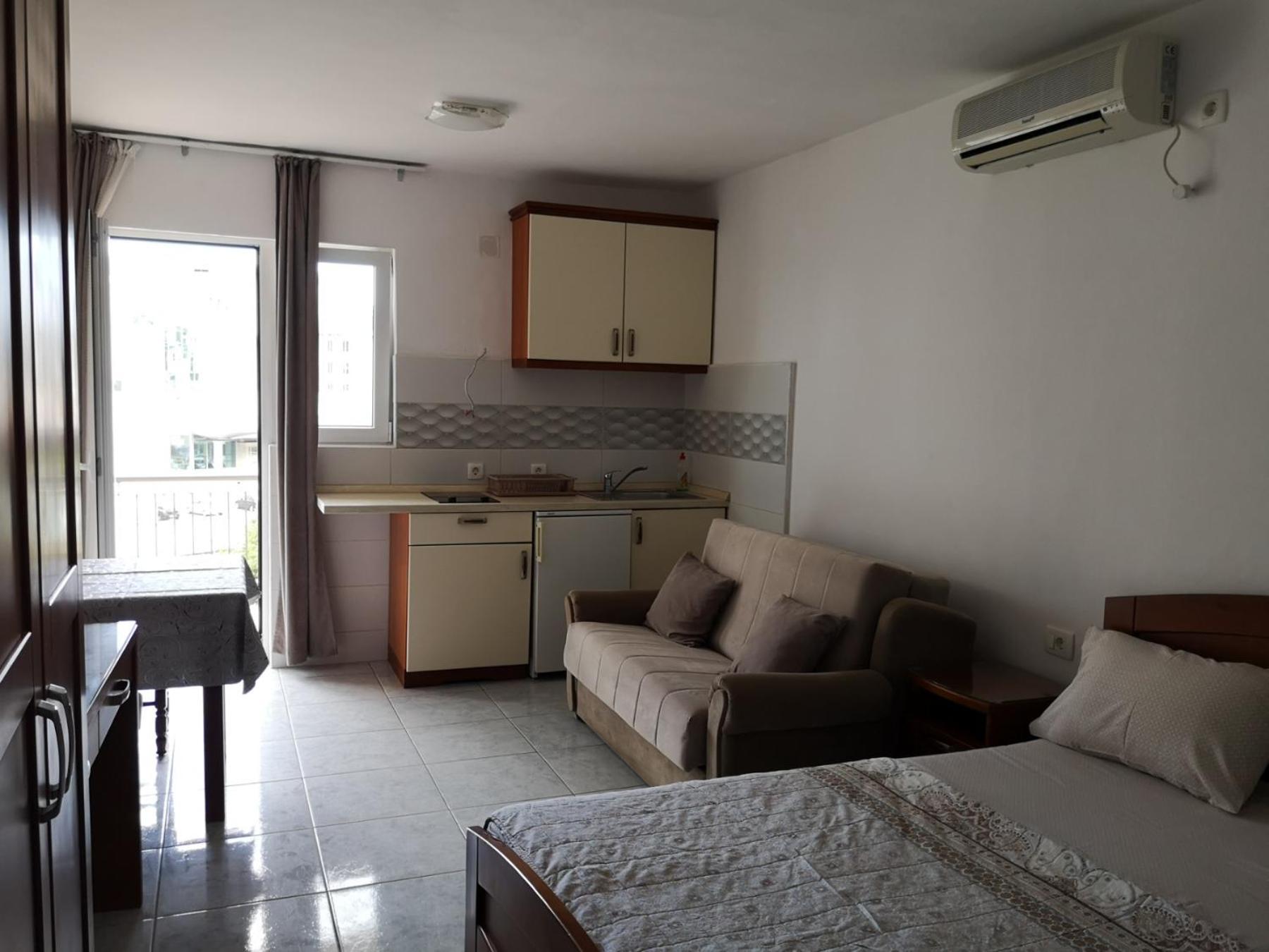 Apartmani Becici 객실 사진
